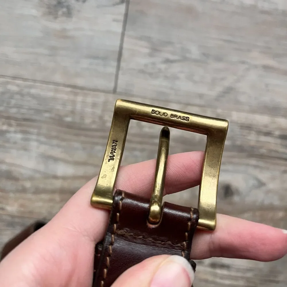 Eddie Bauer Brown Leather Belt Size 38 Brass Buckle Classic Casual Gold Stitch